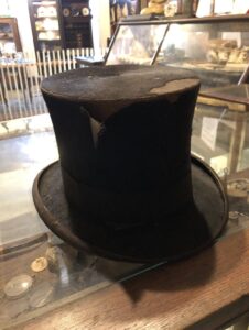 museum musings Tophat